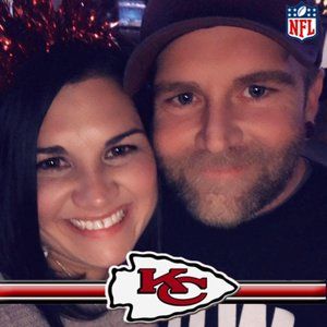 Meet your Posher, Joy